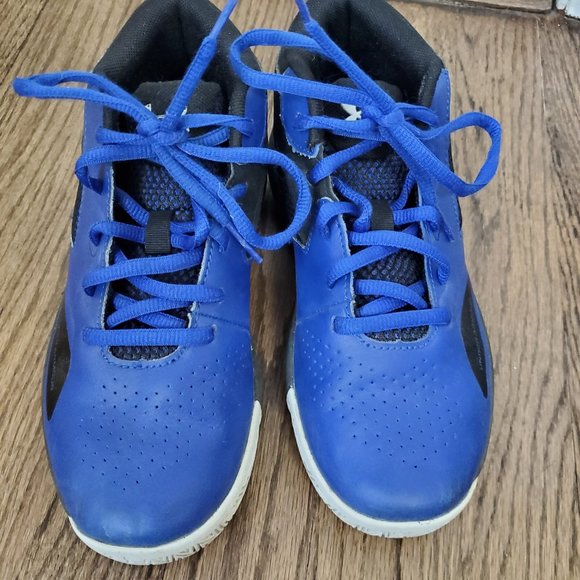 Blue Under Armor Basketball Shoes / Hightops Size 3 - Picture 1 of 3